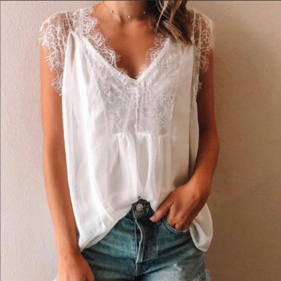 NWT White Chiffon Lace Blouse - Picture 4 of 9